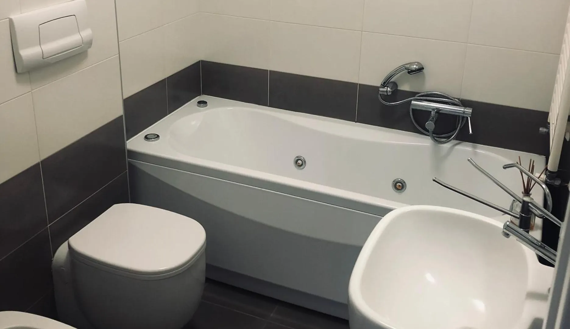 Stanza Privata Con Bagno Su Appartamento Condiviso Venice